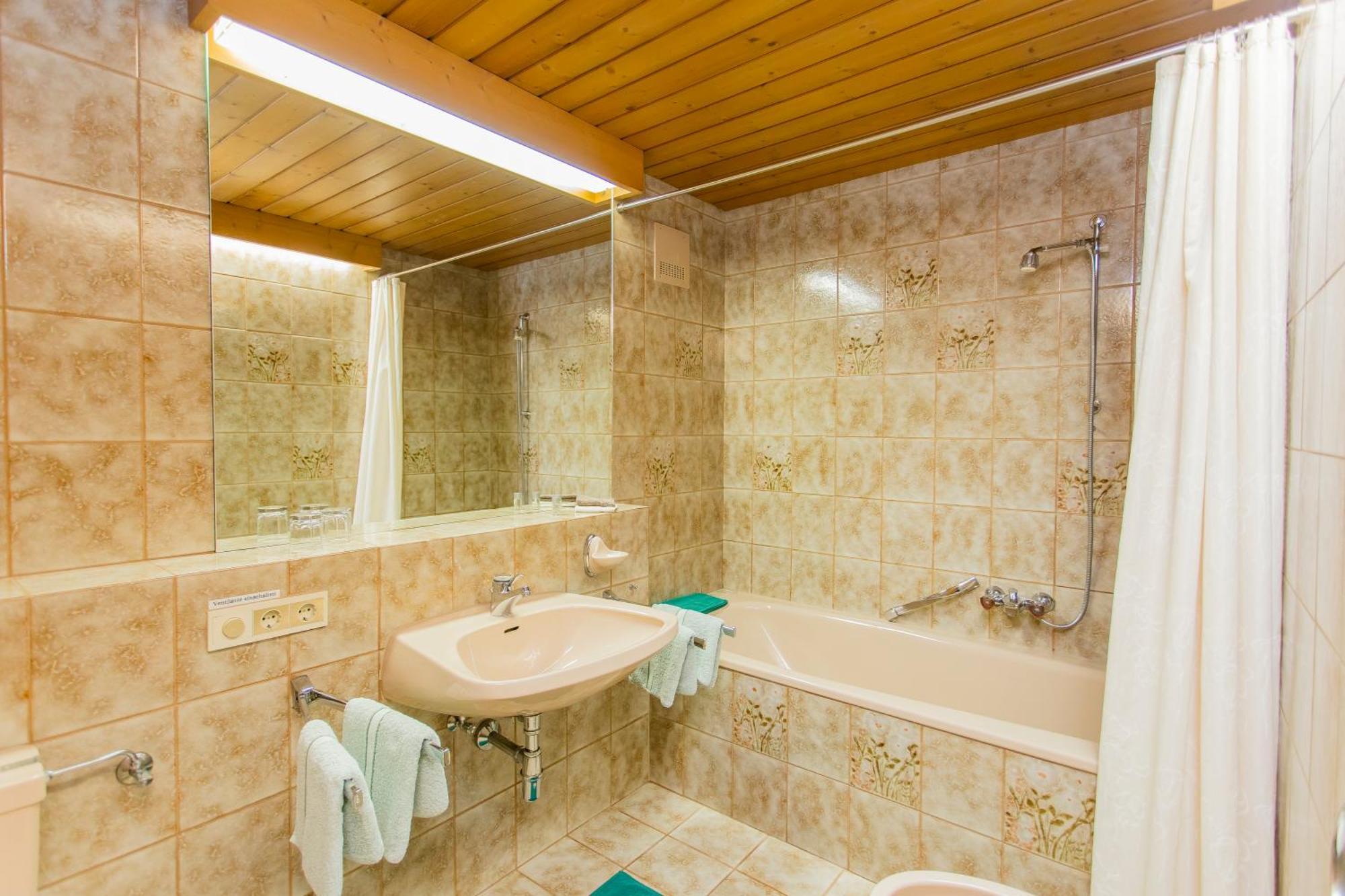 לופר Villa Egger מראה חיצוני תמונה